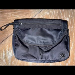 Lululemon festival bag